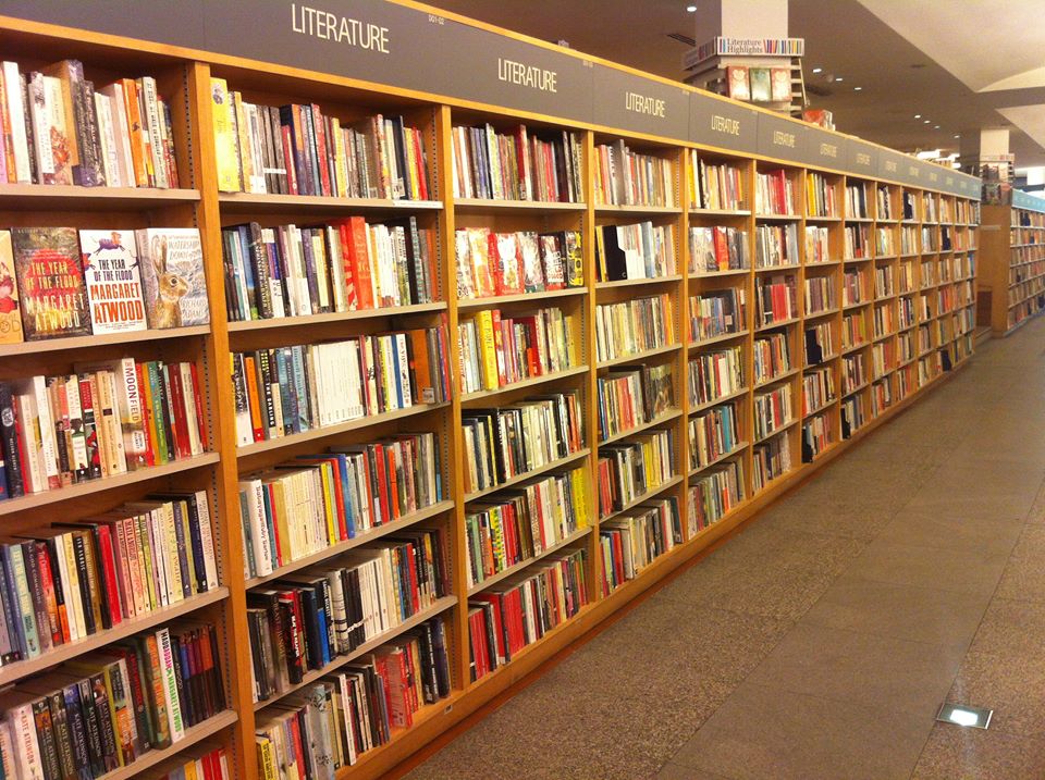 From One Booklover To Another: Best Reading Nooks & Crannies