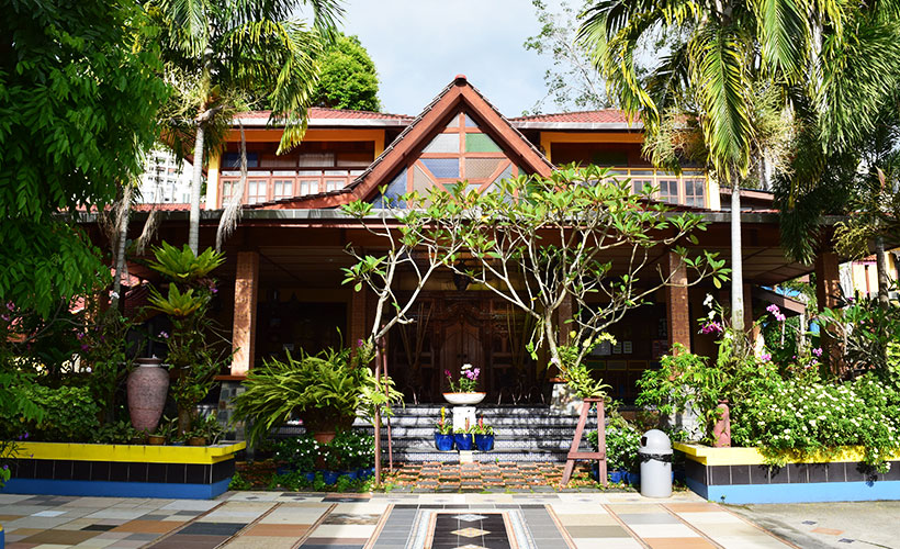 Zafigo Giveaway: Win A 3D2N At The Lost Paradise Resort, Penang