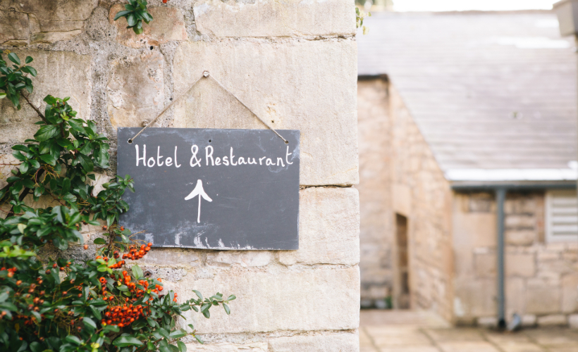 6 Tips To Avoid Accommodation Fraud On Vacation