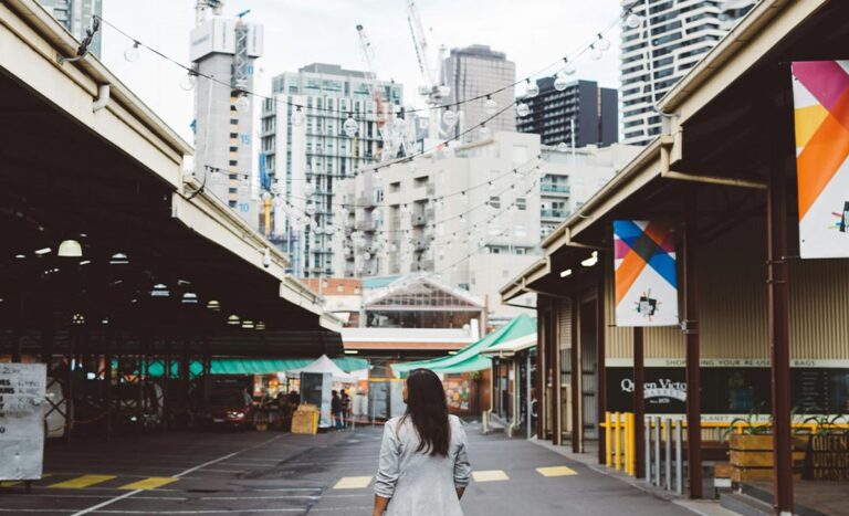 Moving Abroad? Spend One Week Living Like A Local First