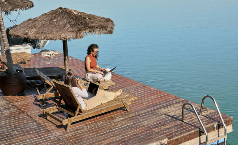 Is Nomadic Life Right For You? 5 Questions To Ask Before You Quit Everything